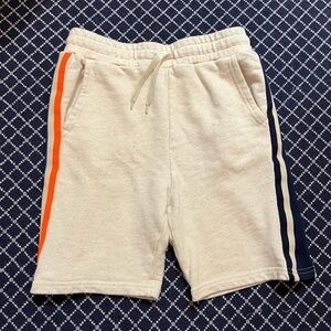 AO76 Shorts